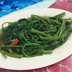 ผัดผักบุ้ง