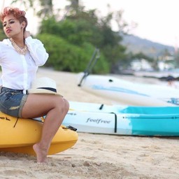 ริมหาด