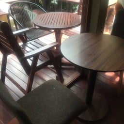 ที่นั่งในร้าน