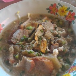 ก๋วยเตี๋ยวป้าวัลย์