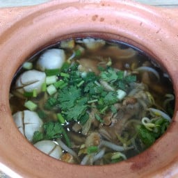 เตี๋ยวจั๊บหม้อดิน 2