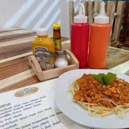 สปาเก็ตตี้ผัดซอส