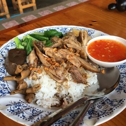 ก๋วยเตี๋ยวเป็ดคุณหญิง ตลาดคลองสวน 100 ปี