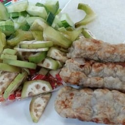 หมูอร่อย น้ำจิ้มสอบตก