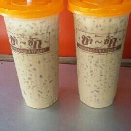 กาแฟนมสด ชอบมากค่ะ หอมนมและกลมกล่อม และราคาไม่แพง พนักงานบริการเป็นกันเอง ต้องกา