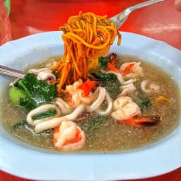 ราดหน้านายพล