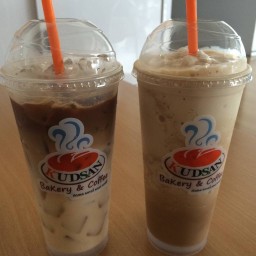 แมคคีอาโต้ใหญ่ 50฿ เอสเพรสโซ่ปั่นใหญ่ 50฿
