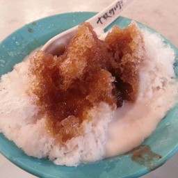 Oriental Dessert Lot 10 Hutong