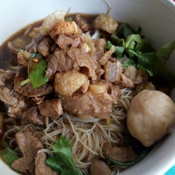 ก๋วยเตี๋ยวกอไผ่ (ลุงมล)