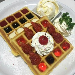 วาฟเฟิลหอมนุ่มกลมกล่อมกับสอดใส้หลากหลายแบบ