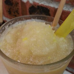 ปั่นกันทั้งเปลือกเลม่อน ชอบมาก อร่อย