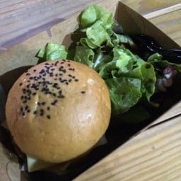 Meat & Greez Food Truck