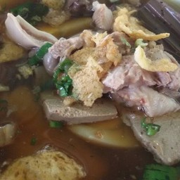 ก๋วยจั๊บหมู