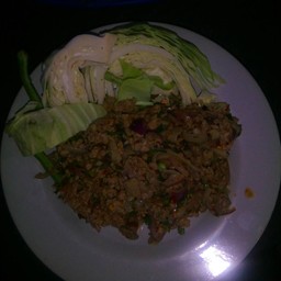 เจ๊เล็กลาบหมู