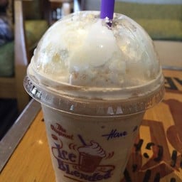 Coffee Bean & Tea Leaf