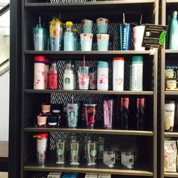 แก้วซากุระ&สงกรานต์ @ Starbucks Platinum Pratunam Basement