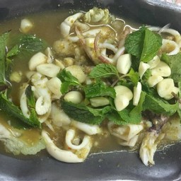 หมึกไข่นึ่งมะนาว