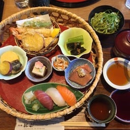 Kiraku Japanese Restuarant