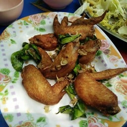 น้องโบว์กุ้งเผา น้ำตกวังเณร