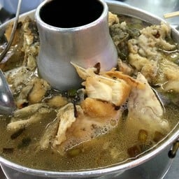 หัวปลาจีนต้มเผือก