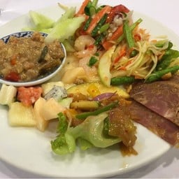 โรงแรมเดอะทวินทาวเวอร์