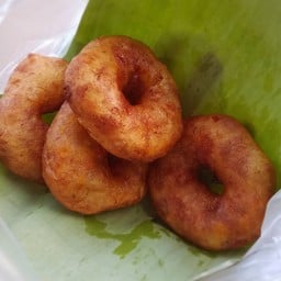 ขนมปะดา ถนนรัถการซอย 11
