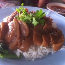ข้าวขาหมู