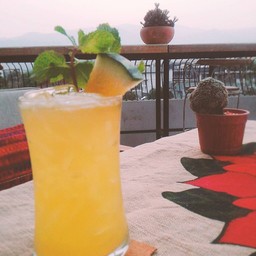 แต่มันคือ ค็อกเทล