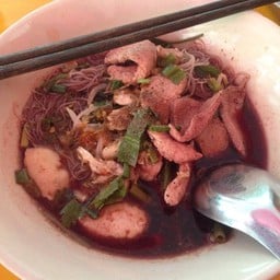 ก๋วยเตี๋ยวเรือติดแอร์