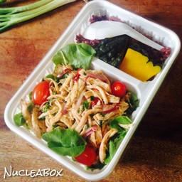 ข้าวยำอกไก่ สุดๆ!!