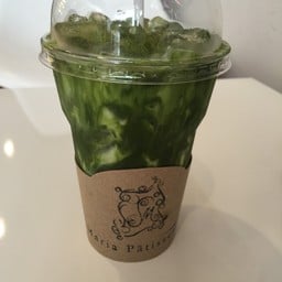 ชาเขียวเย็นก่อนคน 55 บาท