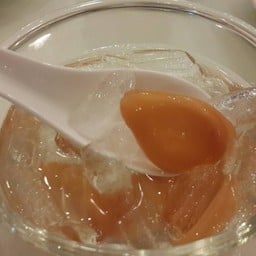 สละลอยแก้ว