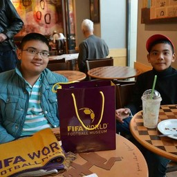 หม่ำMcdonaldมาแล้วครับ แวะทานน้ำเบาๆ