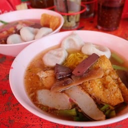 เย็นตาโฟจันทร์ทิพย์