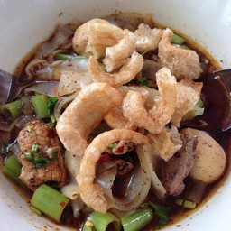 ก๋วยเตี๋ยวเรือรสซิ่ง สาขา 2