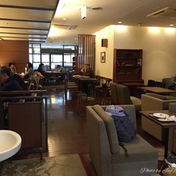 ที่นั่งมนร้าน