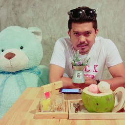 มุมพี่หมี 