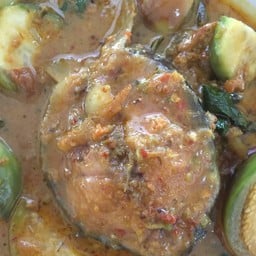 ข้าวแกงคุณลิ้นจี่