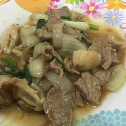 เนื้อผัดน้ำมันหอย