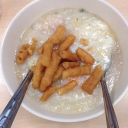 โจ๊ก ต้มเลือดหมู ก๋วยจั๊บ สาธุประดิษฐ์ 58 แยก 8