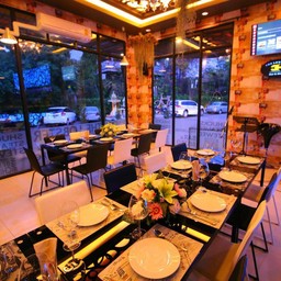 บรรยากาศภายในร้านคะ