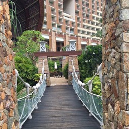 เหมือนอยู่อีกโลกนึง