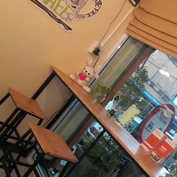 มุมนั่งเก้าอี้บาร์