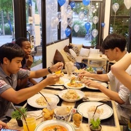 Enjoy The Food;) With Your Beloved Friend.