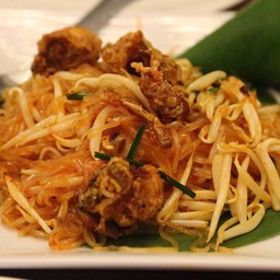 ผัดไทยกุ้งสดสมหวัง