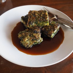 4 ชิ้น 10 บาท