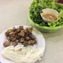 เลียนอาหารเวียดนาม