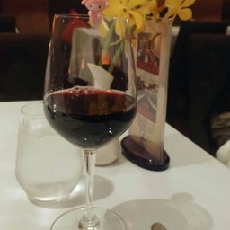 ชั้นสอง​บรรยากาศ​ดีแอร์เย็น