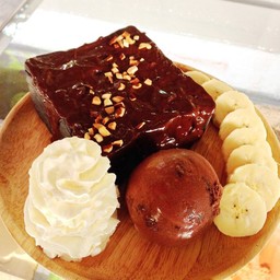 ครัวยศเสบางแสน X ไอติมหม้อไฟยศเส บางแสน