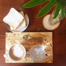 ลาเต้ร้อน